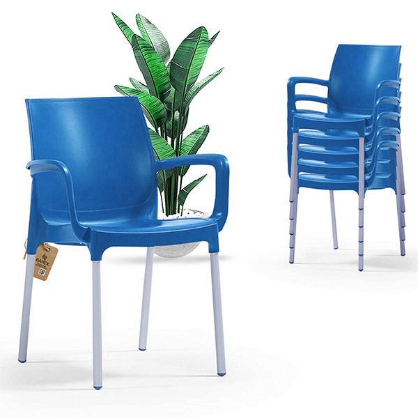 صندلی پلاستیکی پایه فلزی برای استخر ها هم کاربرد دارند. هم کیفیت بسیار بالایی را ارائه میدهند و هم ارزان و ضداب هستند