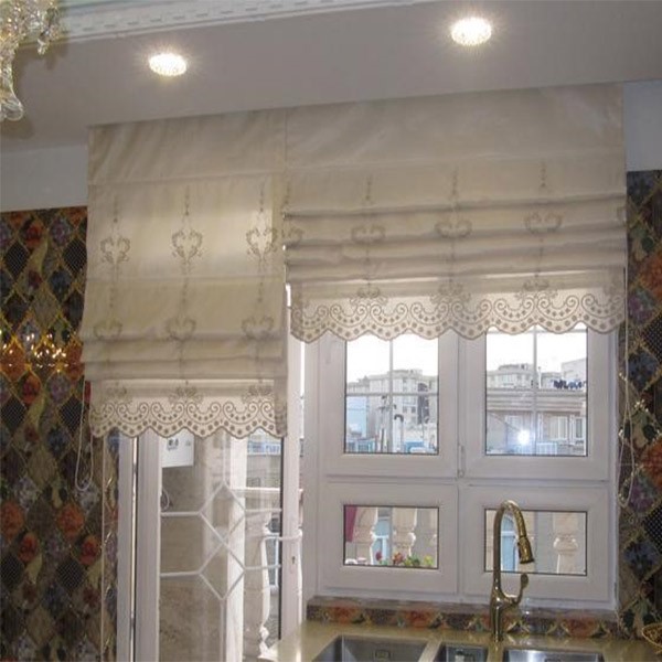 پرده رومن یا رومی