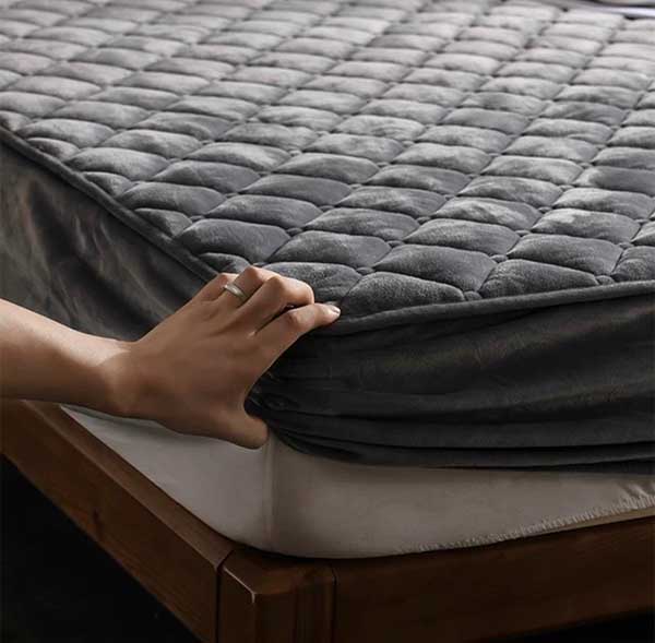 کاور تشک 5 وجهی مخمل در رنگ های مختلف