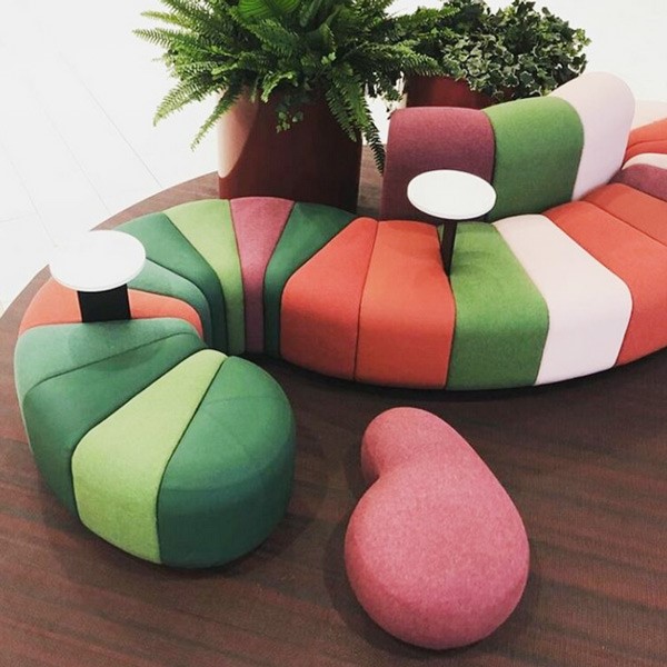 مبل مدولار رنگی (سفید-قرمز-سبز-صورتی)