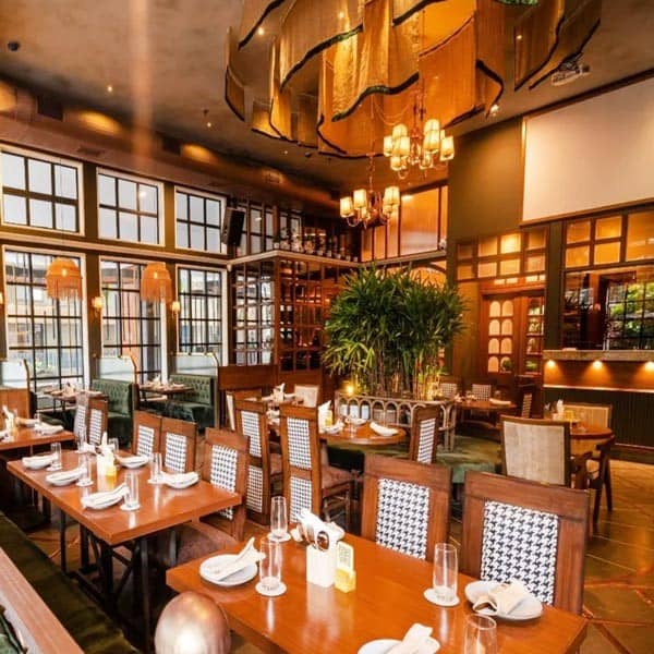 میزو صندلی چوبی رستورانی- لوستر