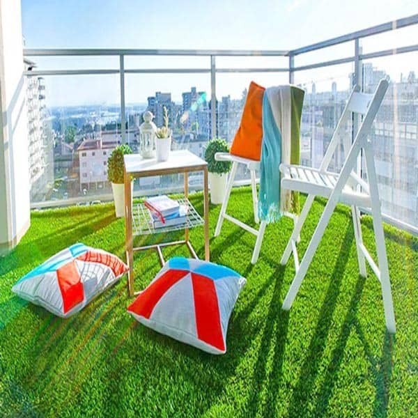 چمن مصنوعی-میز و صندلی