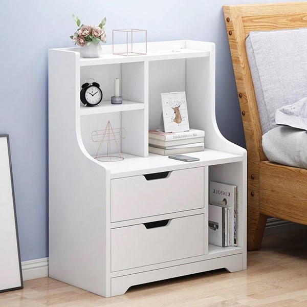 پاتختی سفید-قستمی از تخت